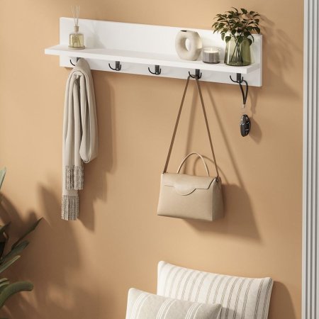 علاقة خشبية